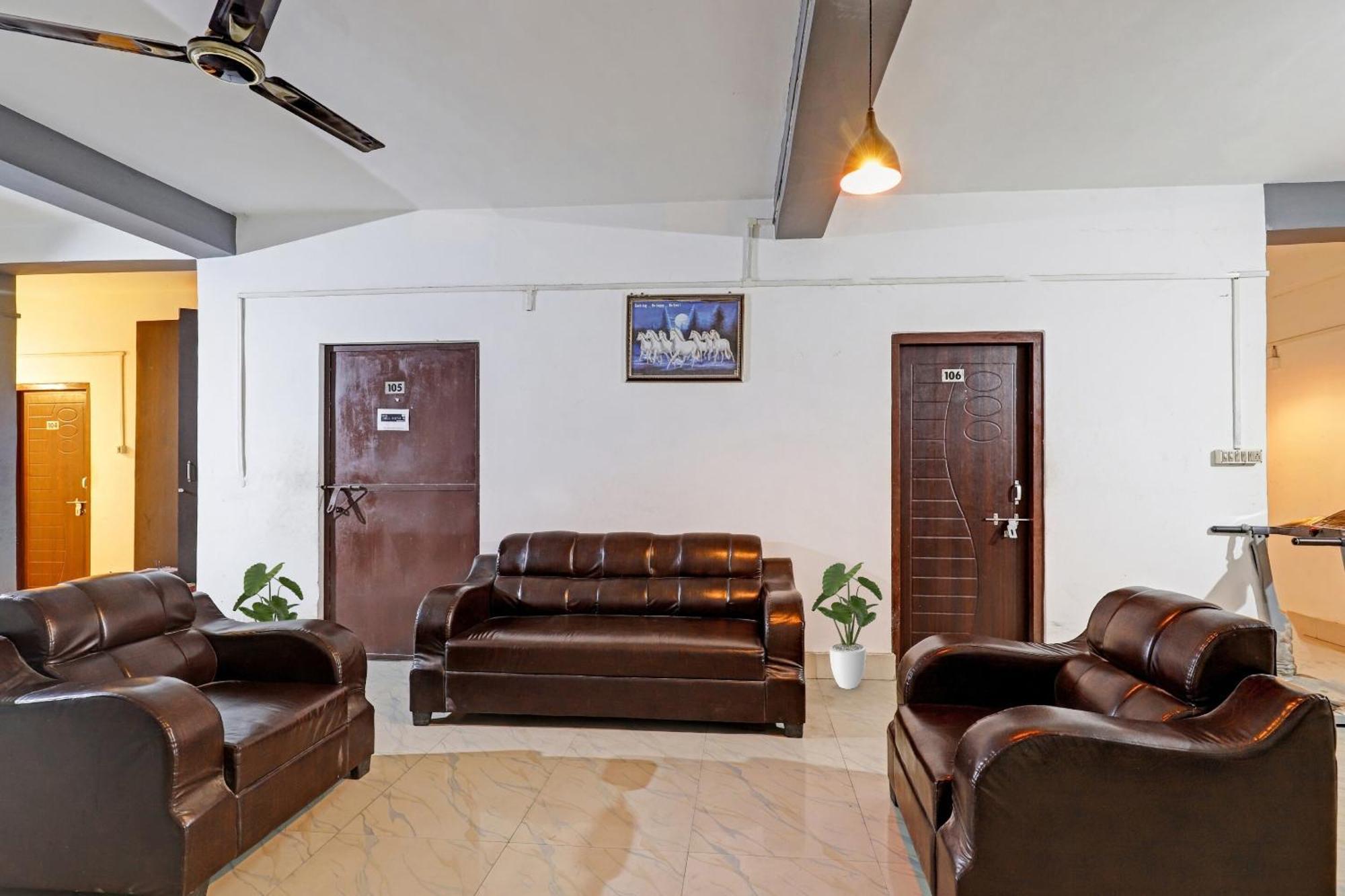 Hotel O Garchuk Market Formerly Trendz Stay غاواهاتي المظهر الخارجي الصورة
